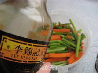腌蒜薹的做法步骤：2