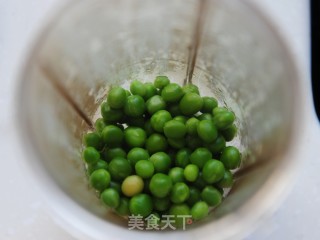 豌豆汁三文鱼的做法步骤：2