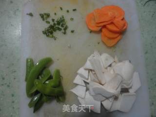 三鲜素片的做法步骤：2