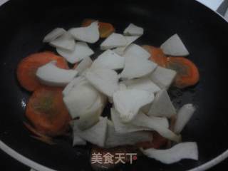 三鲜素片的做法步骤：2
