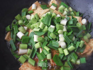 蚝油豆腐的做法步骤：2