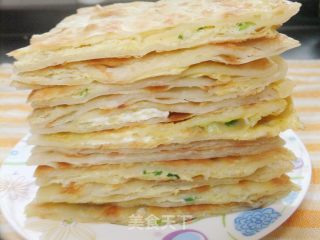 鸡蛋灌饼的做法步骤：2
