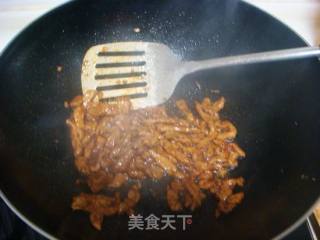 京酱肉丝的做法步骤：2