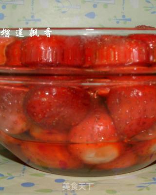 草莓酱——极简单做法的做法步骤：2