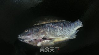 红烧福寿鱼的做法步骤：2