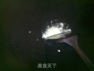 现成菜—爆炒鸭肉的做法步骤：2