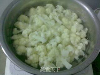 腊肉炒花菜的做法步骤：2