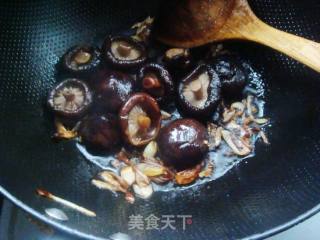 香菇油菜的做法步骤：4