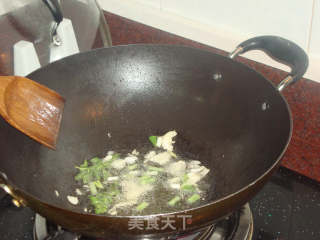 炒大头的做法步骤：2