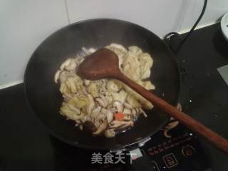 香菇千张结的做法步骤：2
