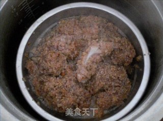 粉蒸排骨的做法步骤：2