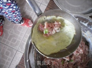 蛋皮饺的做法步骤：2