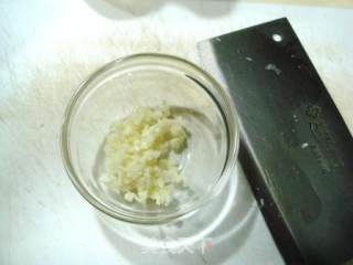 菠菜制作系列之一“鲜虾菠菜沙拉”的做法步骤：2