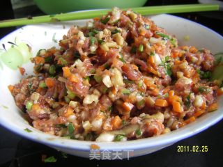 飘香香菇小肉包的做法步骤：2