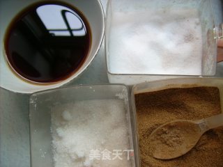 凉拌干豆皮红萝卜的做法步骤：2
