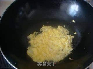 鸡蛋火腿炒饭的做法步骤：2