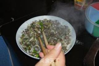 葱油泥螺的做法步骤：2