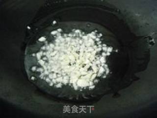 蒜香荷兰豆的做法步骤：3