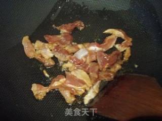 既能当主食又能当菜--千张丝炒里脊的做法步骤：3
