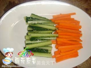 美食美味鸡肉卷的做法步骤：2