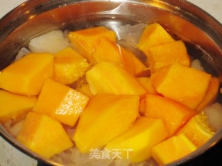 双雪炖木瓜的做法步骤：2