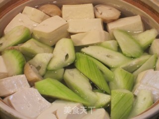 丝瓜豆腐羹的做法步骤：2