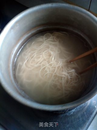 私房炸酱面的做法步骤：2