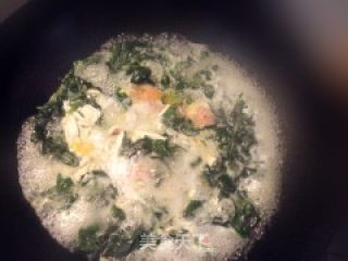 菠菜豆腐汤的做法步骤：2