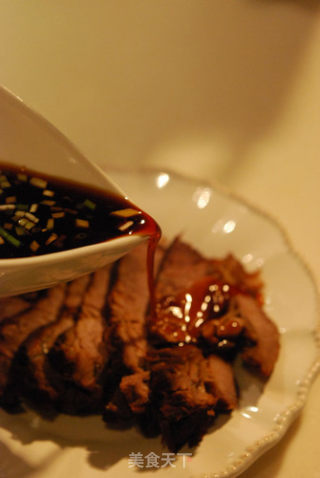 家庭版五香酱牛肉的做法步骤：2