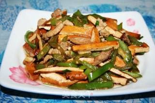 豆腐干炒肉丝的做法步骤：2