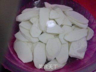 猪骨山药红枣汤的做法步骤：2
