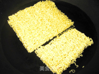蚝油炒面的做法步骤：1