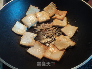 煎孜然老豆腐的做法步骤：2