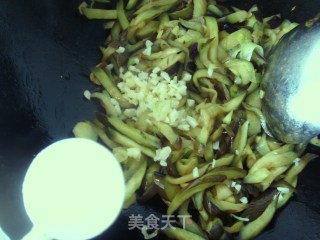 素炒茄子丝的做法步骤：6