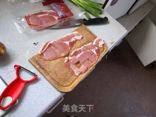葱香培根炒土豆的做法步骤：2