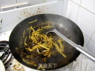 简易版鱼香肉丝的做法步骤：9