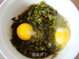 香椿芽鸡蛋饼的做法步骤：3