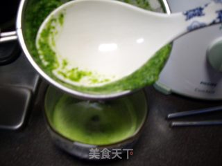 碧绿鸡蛋面的做法步骤：1