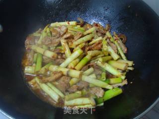 野山笋烧肉的做法步骤：7