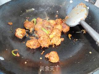 家常红烧豆腐丸子的做法步骤：5