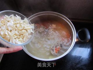 苡米百合猪骨汤的做法步骤：11
