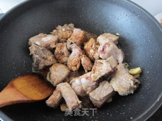 红烧排骨的做法步骤：4