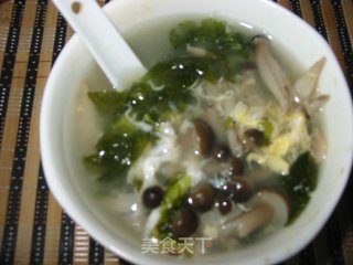 紫菜蟹菇汤的做法步骤：6