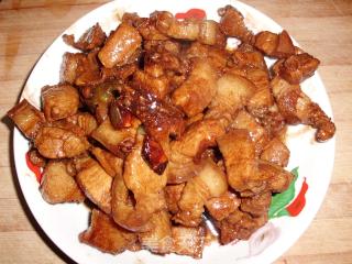 红烧肉的做法步骤：7