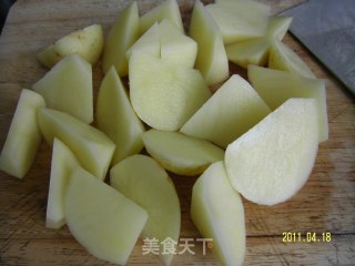 原香土豆块烧肉——十分详细版的做法步骤：3