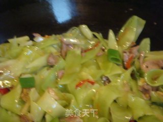 泡椒莴笋肉片的做法步骤：5