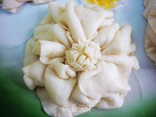 奶香牡丹的做法步骤：9