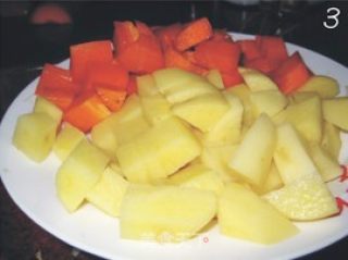 咖喱土豆鸡的做法步骤：3