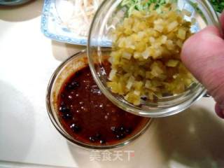 家常美食“干拌面”的做法步骤：7