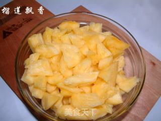 菠萝酱的做法步骤：1